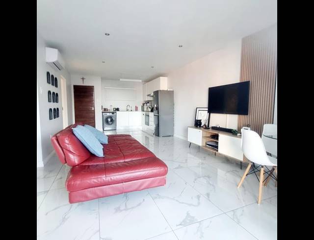 2 BEDROOM APARTMENT FOR SALE IN WINDERMERE